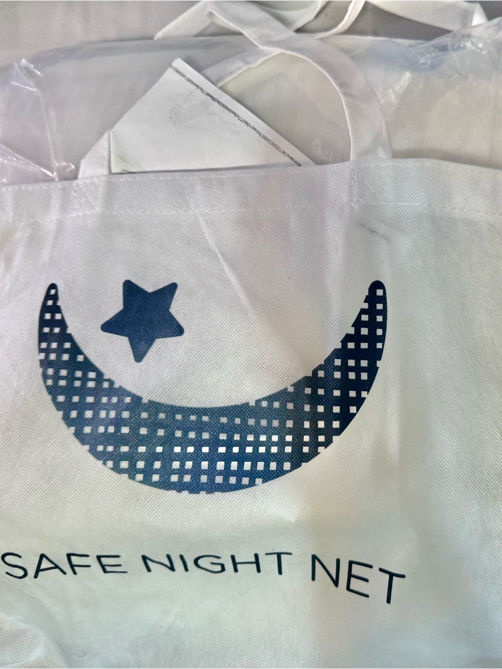 Safe Night Net zipper tent for bed
